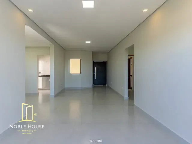 Casa 3 quartos e 3 banheiros, à venda, no bairro Picollo Villaggio em Louveira