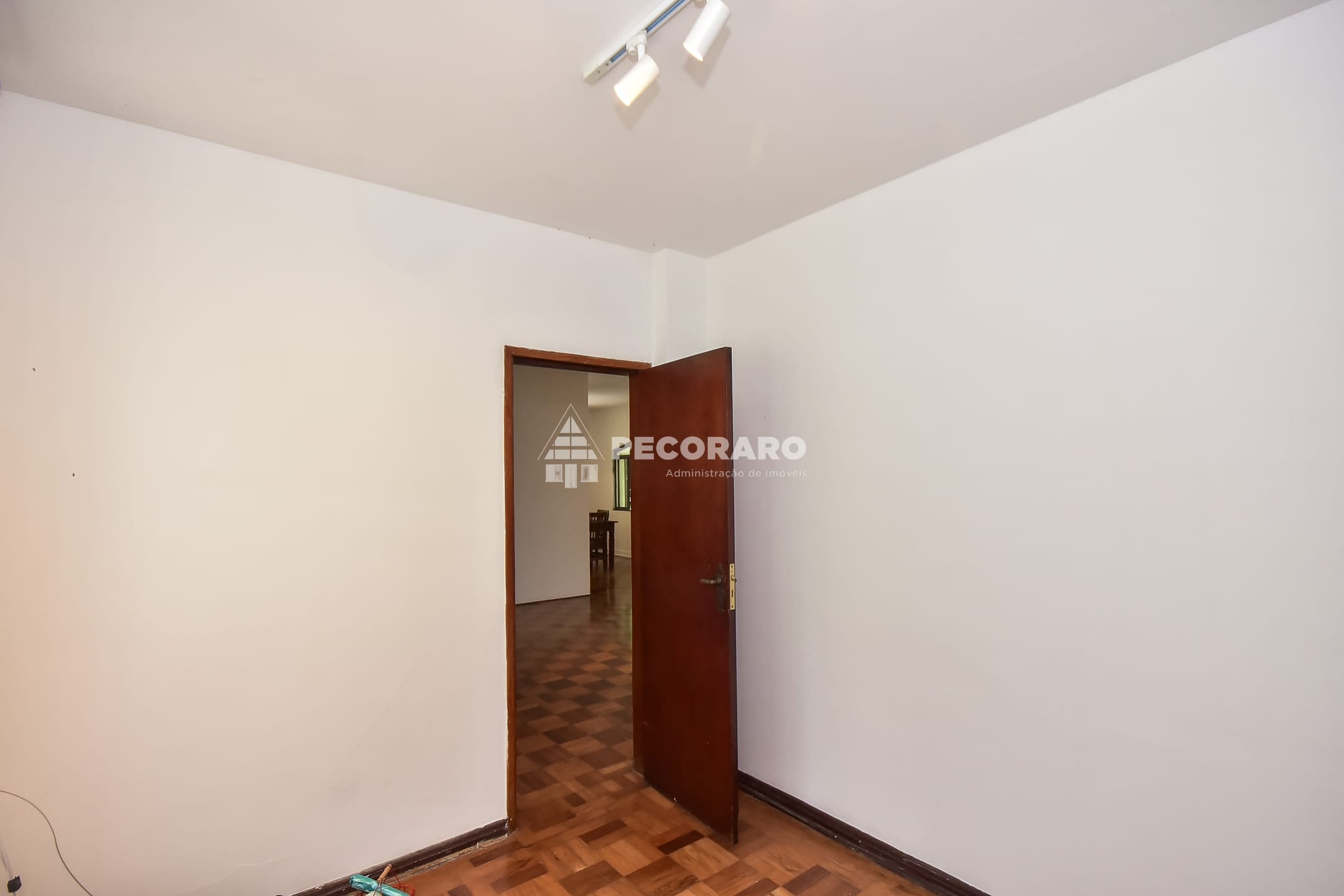Casa, 4 quartos, 381 m² - Foto 33