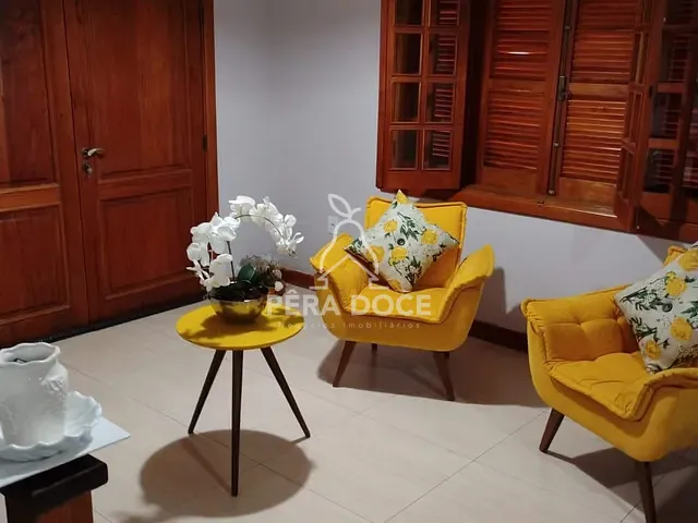 Casa com 450m² 3 quartos e 3 banheiros, à venda, no bairro Recanto do Sol em Uberaba