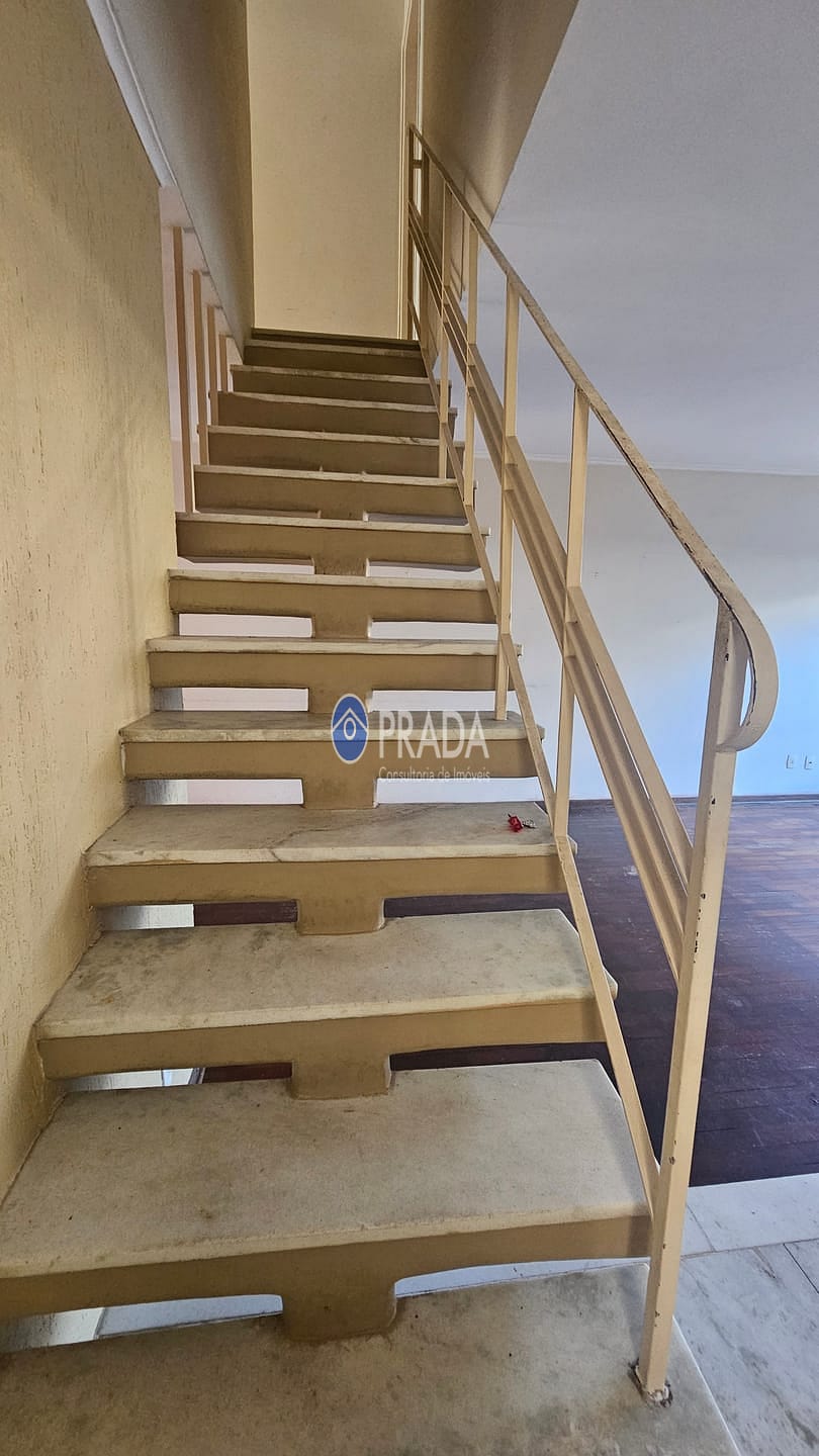Casa à venda e aluguel com 3 quartos, 185m² - Foto 13