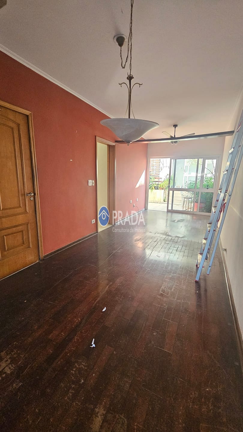 Casa à venda e aluguel com 3 quartos, 185m² - Foto 8