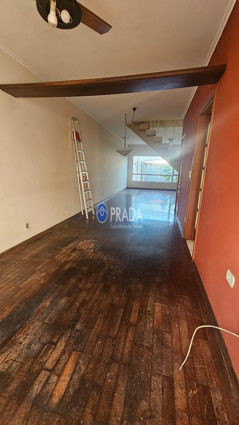 Casa à venda e aluguel com 3 quartos, 185m² - Foto 9