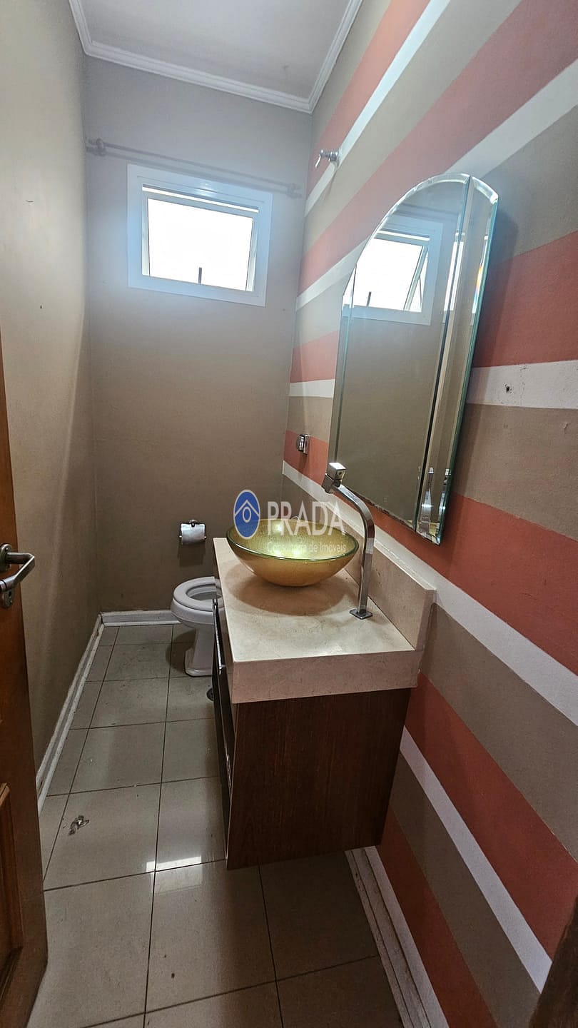 Casa à venda e aluguel com 3 quartos, 185m² - Foto 12