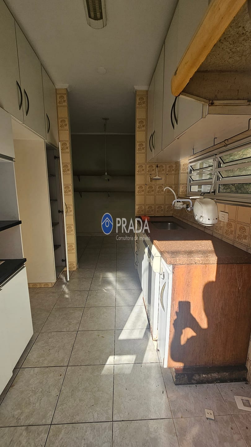 Casa à venda e aluguel com 3 quartos, 185m² - Foto 32