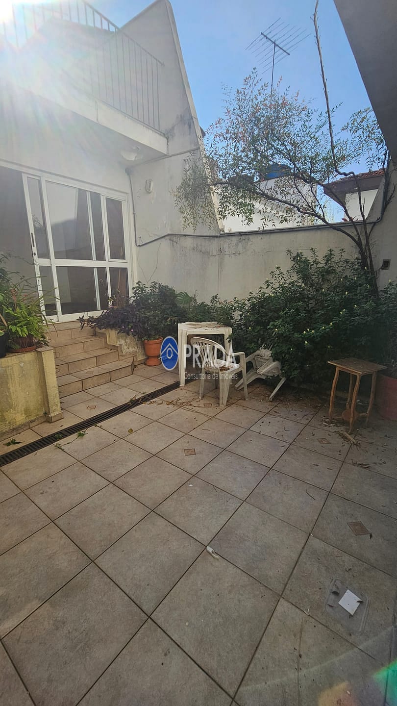 Casa à venda e aluguel com 3 quartos, 185m² - Foto 35