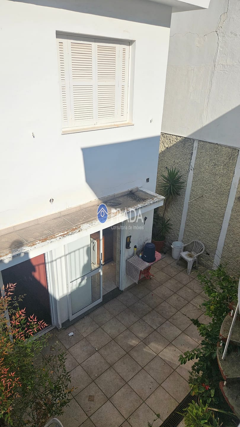 Casa à venda e aluguel com 3 quartos, 185m² - Foto 42