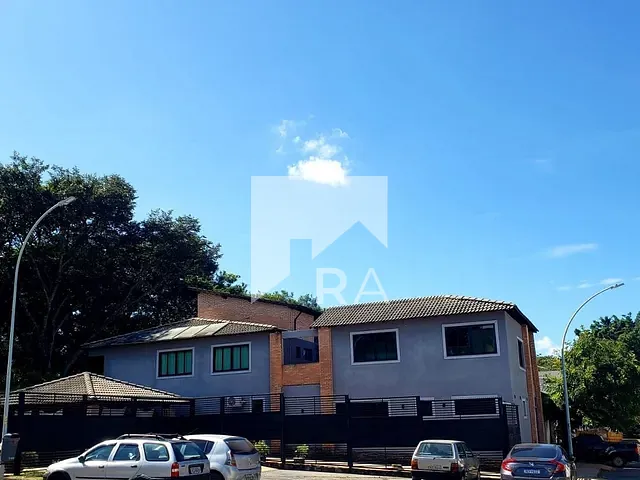 Casa com 240m² 4 quartos e 4 banheiros, à venda ou para alugar, no bairro Asa Sul em Brasília