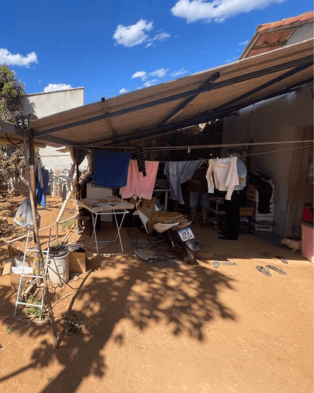 Casa à venda com 2 quartos, 300m² - Foto 6