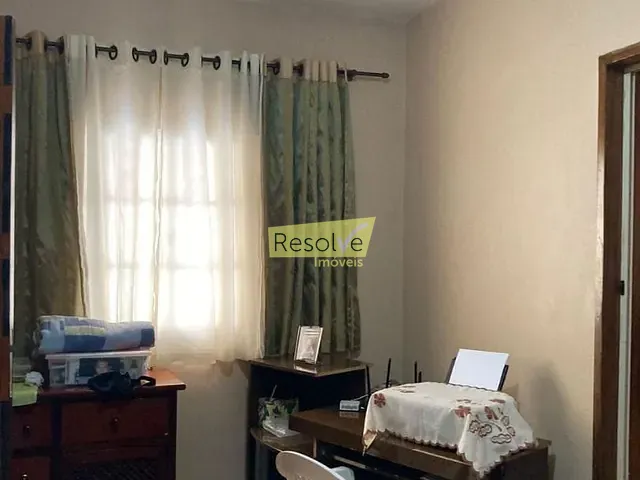 Casa com 135m² 3 quartos e 3 banheiros, à venda, no bairro Conjunto Habitacional São Fernando em São Bernardo do Campo