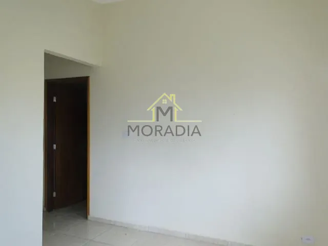 Casa com 150m², para alugar, no bairro Guaxupe em Guaxupé