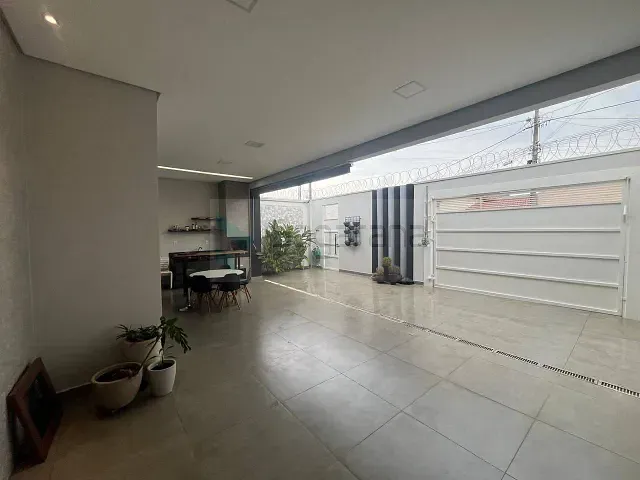 Casa com 150m² 3 quartos e 2 banheiros, à venda, no bairro Santo Antônio em Patrocínio