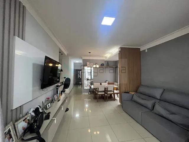 Casa com 150m² 3 quartos e 2 banheiros, à venda, no bairro Santo Antônio em Patrocínio