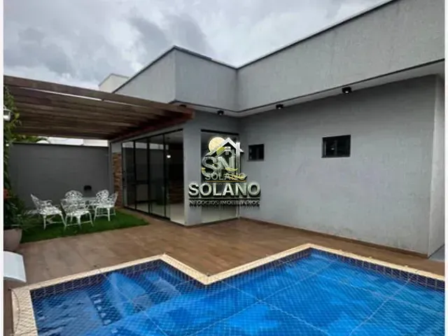 Casa com 200m² 3 quartos e 4 banheiros, à venda, no bairro Condomínio Veneza em Goiânia