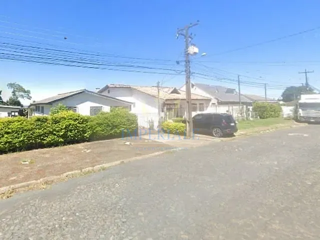 Casa com 450m² 3 quartos e 1 banheiro, à venda, no bairro Jardim Carvalho em Ponta Grossa