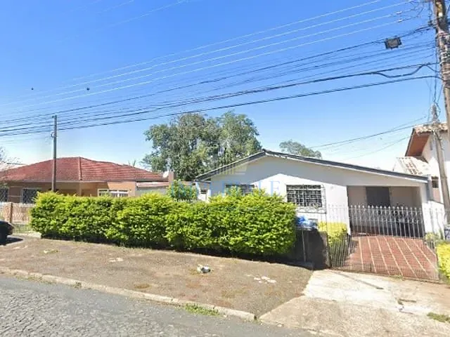Casa com 450m² 3 quartos e 1 banheiro, à venda, no bairro Jardim Carvalho em Ponta Grossa