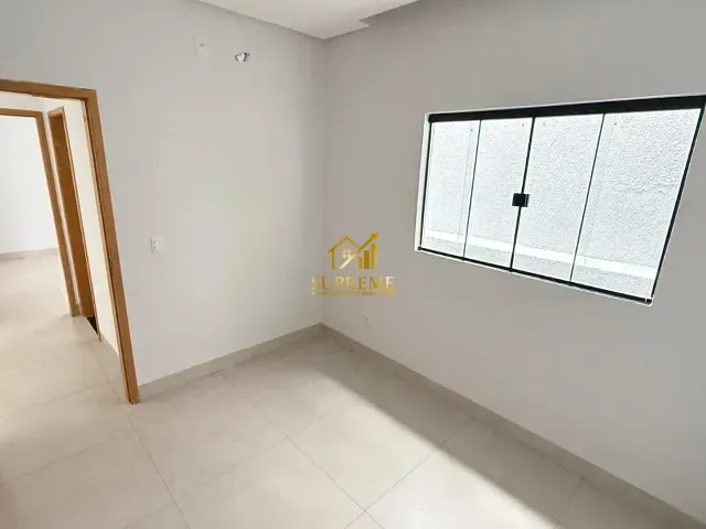 Casa com 270m² 3 quartos e 3 banheiros, à venda, no bairro Jardim Helvécia em Aparecida de Goiânia