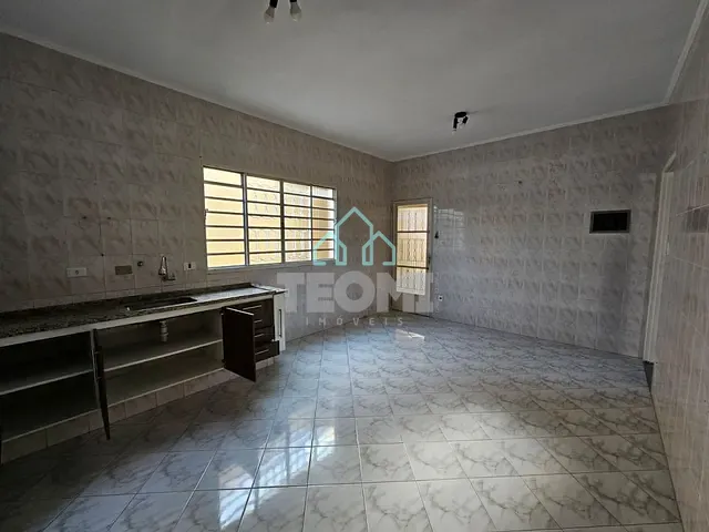 Casa com 349m² 3 quartos e 3 banheiros, à venda, no bairro Jardim das Nações em Taubaté