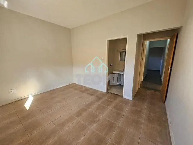 Casa com 349m² 3 quartos e 3 banheiros, à venda, no bairro Jardim das Nações em Taubaté