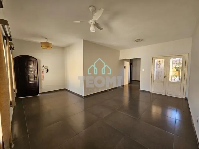 Casa com 349m² 3 quartos e 3 banheiros, à venda, no bairro Jardim das Nações em Taubaté