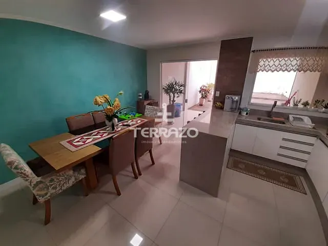 Casa com 185m² 3 quartos e 2 banheiros, à venda, no bairro Jardim Belvedere em Volta Redonda
