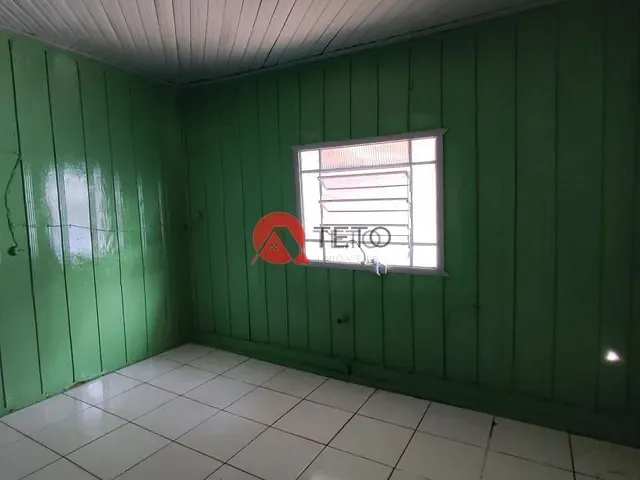 Casa 2 quartos e 1 banheiro, para alugar, no bairro ZONA 02 em Maringá