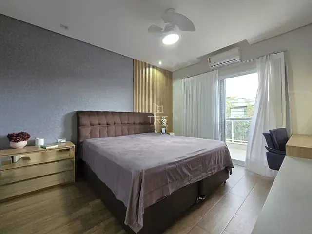 Casa com 300m² 4 quartos e 5 banheiros, à venda, no bairro Parque Brasil 500 em Paulínia