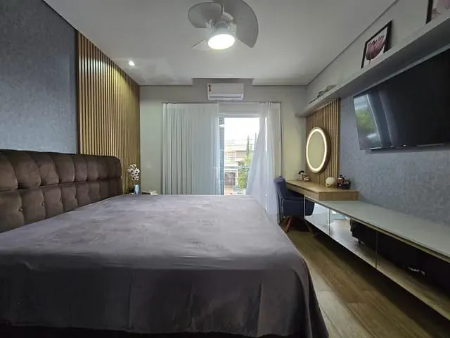 Casa com 300m² 4 quartos e 5 banheiros, à venda, no bairro Parque Brasil 500 em Paulínia