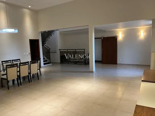 Casa com 480m² 4 quartos e 7 banheiros, à venda, no bairro Portal do Paraíso I em Jundiaí
