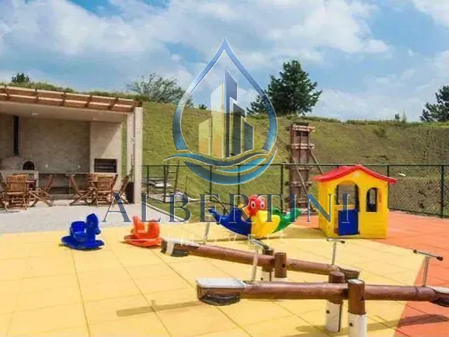 Casa com 100m² 2 quartos e 1 banheiro, à venda ou para alugar, no bairro Gramado em Cotia