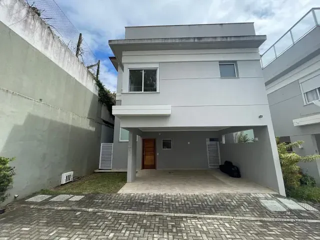 Casa 3 quartos e 5 banheiros, à venda, no bairro Vila Oliveira em Mogi das Cruzes