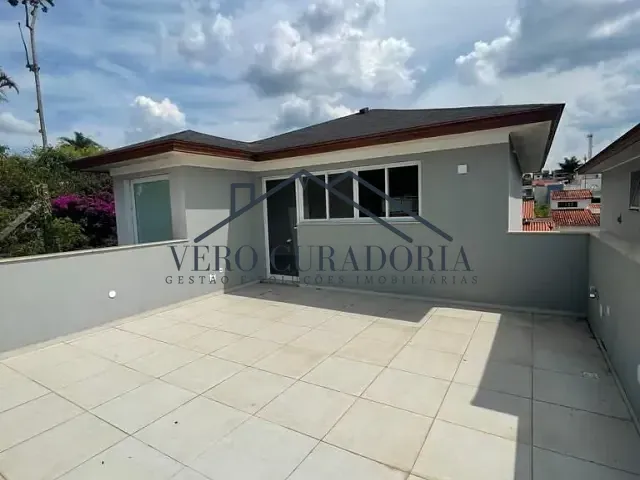 Casa 3 quartos e 5 banheiros, à venda, no bairro Vila Oliveira em Mogi das Cruzes
