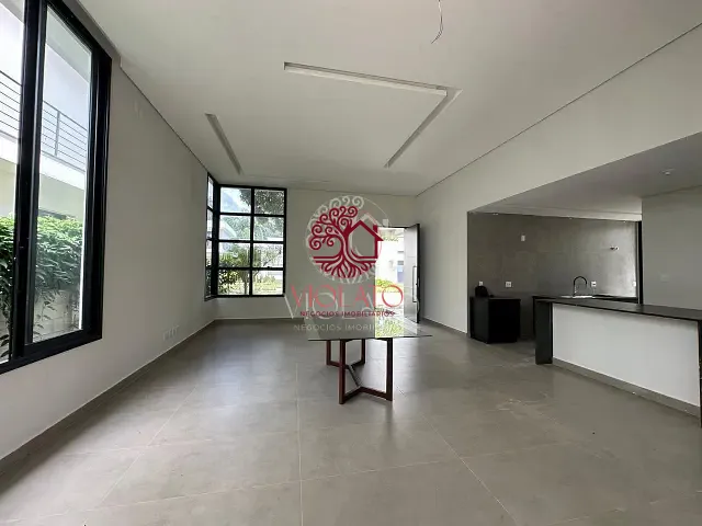 Casa com 500m² 4 quartos e 5 banheiros, à venda ou para alugar, no bairro Várzea em Lagoa Santa
