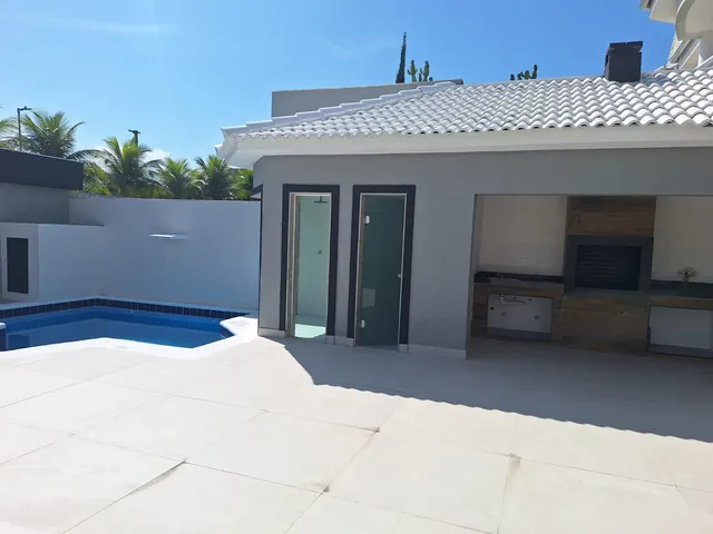 Casa 5 quartos e 7 banheiros, para alugar, no bairro Recreio dos Bandeirantes em Rio de Janeiro