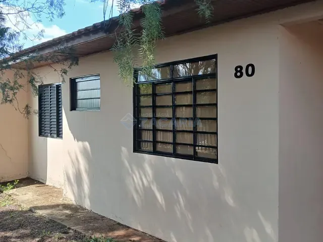 Casa 2 quartos e 1 banheiro, para alugar, no bairro Residencial Parque da Raposa III em Apucarana
