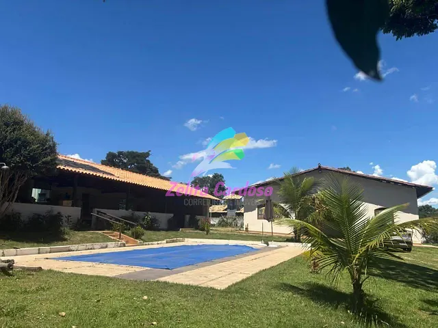 Casa com 2100m² 4 quartos e 5 banheiros, à venda, no bairro Condomínio Vale do Ouro em Ribeirão das Neves