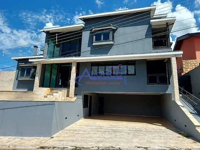 Casa com 500m² 5 quartos e 5 banheiros, à venda, no bairro Condomínio Jardim coleginho em Jacareí