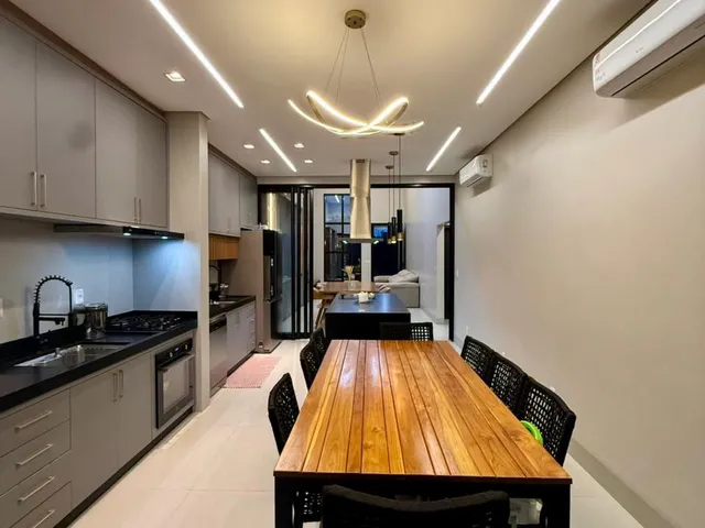Casa com 270m² 3 quartos e 2 banheiros, à venda, no bairro Plano Diretor Sul em Palmas