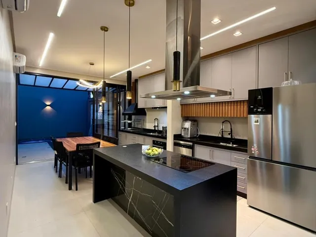 Casa com 270m² 3 quartos e 2 banheiros, à venda, no bairro Plano Diretor Sul em Palmas