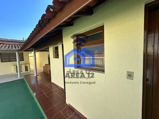 Casa com 330m² 3 quartos e 2 banheiros, à venda, no bairro Getuba em Caraguatatuba