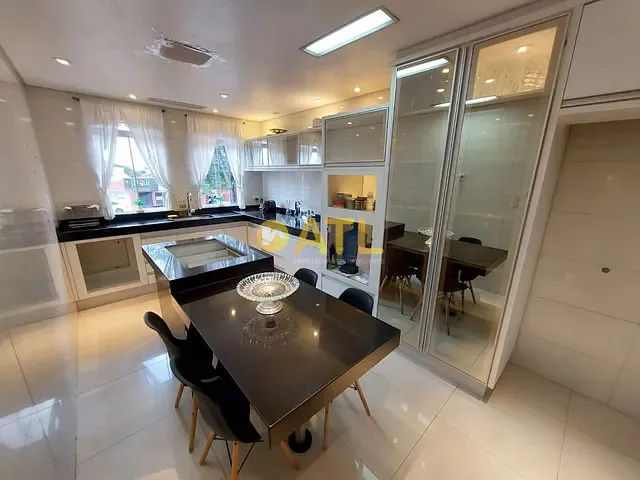 Casa com 520m² 3 quartos e 5 banheiros, à venda, no bairro Jardim Ouro Verde em Ourinhos