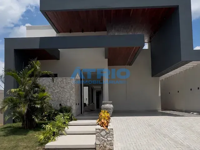 Casa com 390m² 3 quartos e 4 banheiros, à venda, no bairro Caçari em Boa Vista