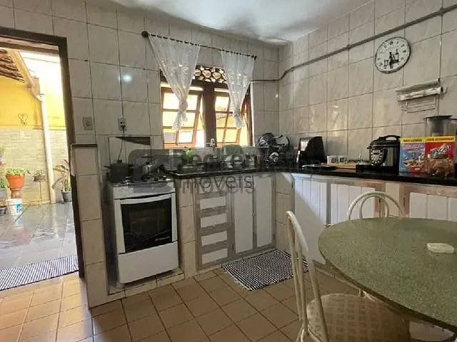 Casa com 150m² 4 quartos e 3 banheiros, à venda, no bairro Jardim Belvedere em Volta Redonda