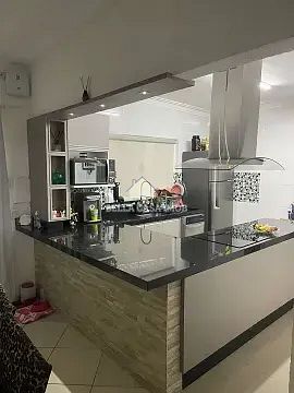 Casa à venda com 3 quartos, 120m² - Foto 25