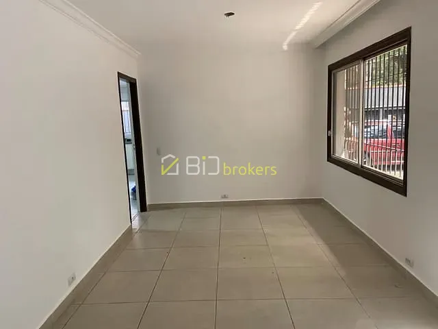 Casa 4 quartos e 4 banheiros, à venda ou para alugar, no bairro Parque Continental em São Paulo