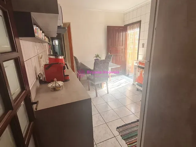 Casa com 168m² 3 quartos e 3 banheiros, à venda, no bairro Silveira em Santo André