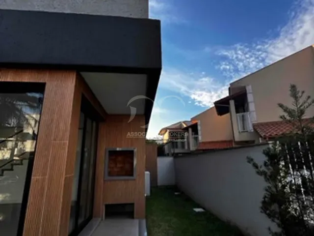Casa com 158m² 3 quartos e 3 banheiros, à venda, no bairro Campeche em Florianópolis