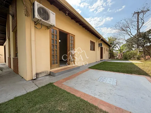 Casa com 1120m² 4 quartos e 6 banheiros, à venda ou para alugar, no bairro Chácara Flora em Itu