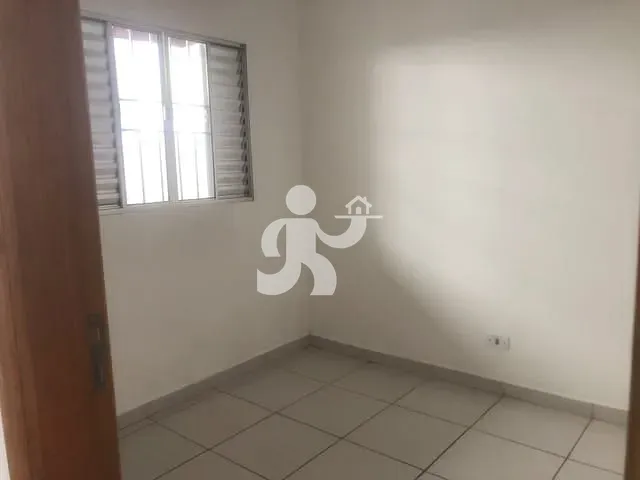 Casa com 47m² 1 quarto e 1 banheiro, para alugar, no bairro Paulista em Piracicaba