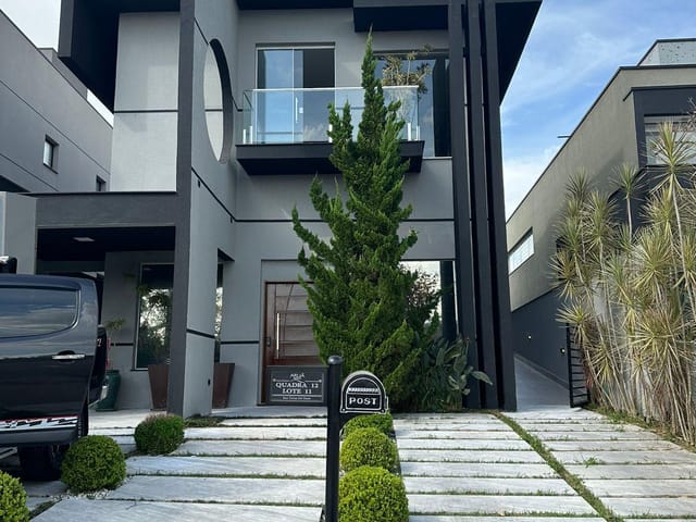 Casa 4 quartos e 1 banheiro, à venda, no bairro Cidade Parquelandia em Mogi das Cruzes