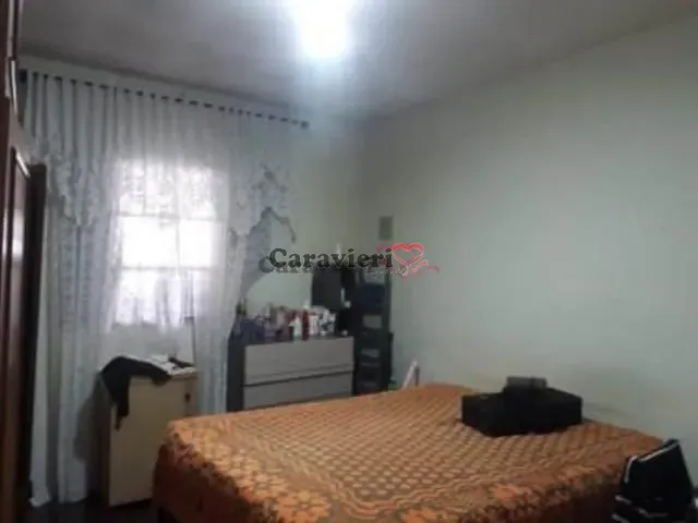 Casa com 220m² 4 quartos e 2 banheiros, à venda, no bairro Vila Mesquita em São Paulo